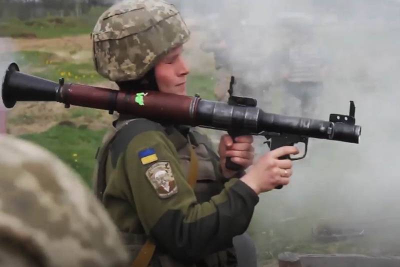 «Где камбуля, хлопец?»: Визиты натовских военных инструкторов на фоне явного обострения обстановки на Донбассе