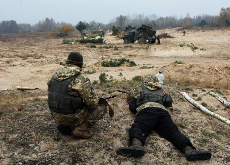 На западной окраине Донецка фиксируются интенсивные перестрелки