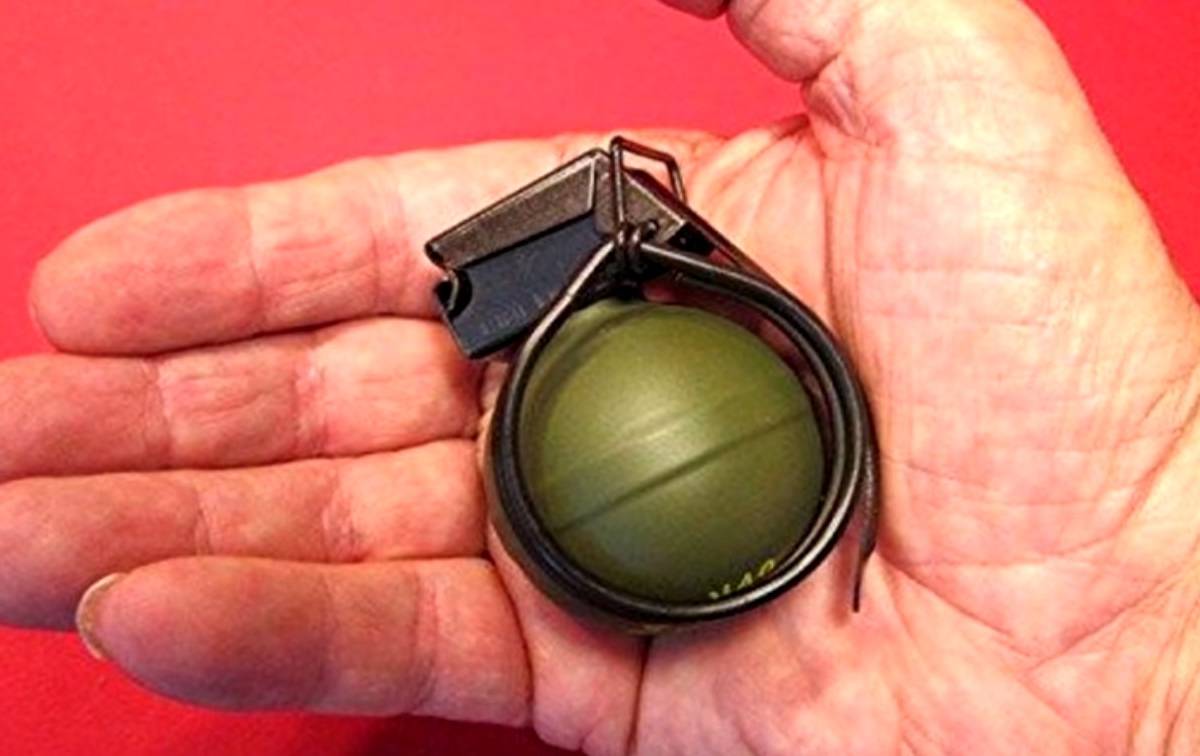 Самая маленькая граната в мире: размером с мячик для гольфа