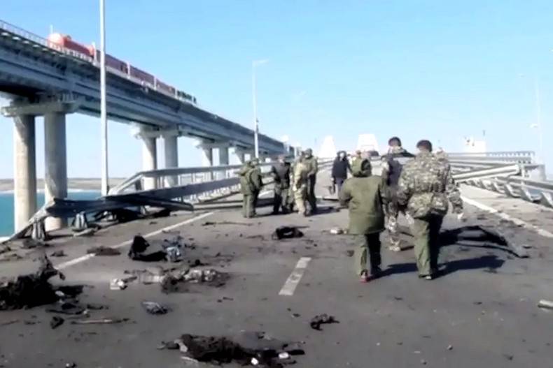Перешагнуть через красные линии: как ответит РФ на атаку Крымского моста