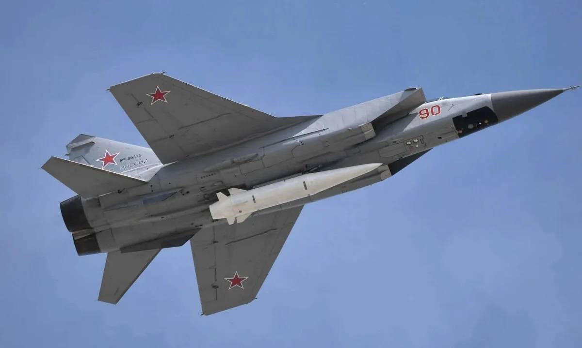 MW: огромные запасы МиГ-31 и «Кинжалов» у России должны встревожить НАТО