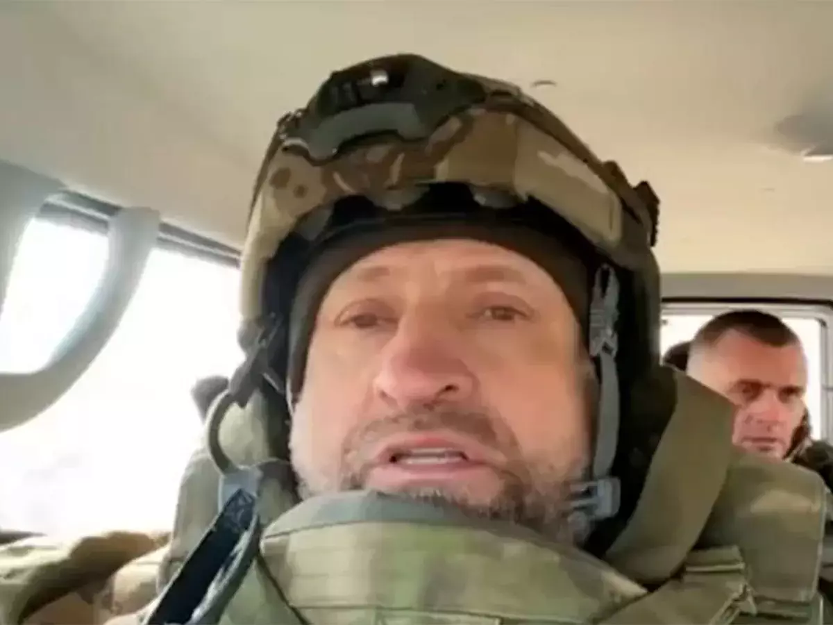 Военкор Сладков: трем тысячам бойцов теробороны Белгорода не выдали оружия