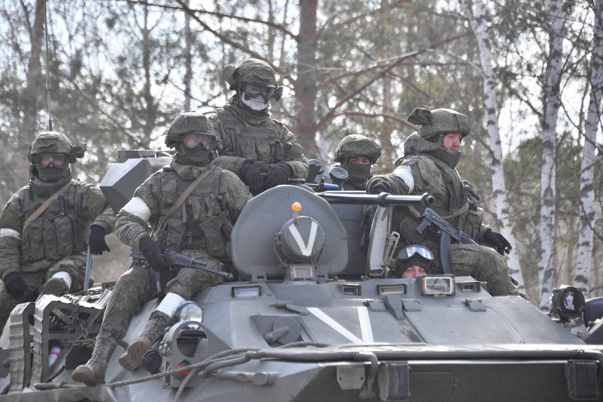 Донбасский фронт: ВС России штурмуют Кисловку под Купянском