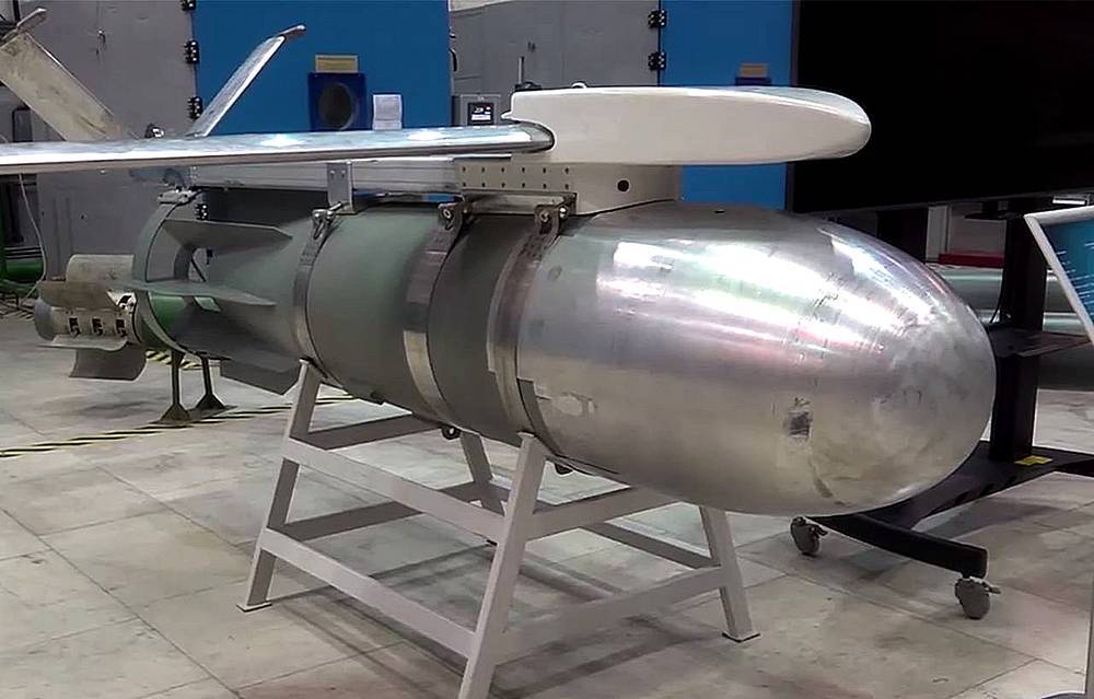 ФАБ-1500 ускорит конец СВО: неплохо для 70-летней бомбы, но в чём суть?