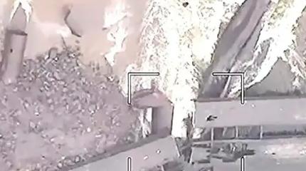 Точный удар реактивного снаряда "Торнадо-С" уничтожил "танковый" мост ВСУ