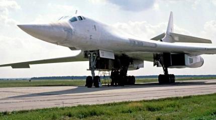 Ту-160 и Ту-95 смогут строить маршрут без сигналов спутников Ту-160 и Ту-95 смогут строить маршрут без сигналов спутников