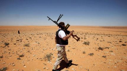 Боевики ИГ в Ливии осваивают пустыню Боевики ИГ в Ливии осваивают пустыню