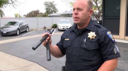 Полицию США вооружат нунчаками Полицию США вооружат нунчаками