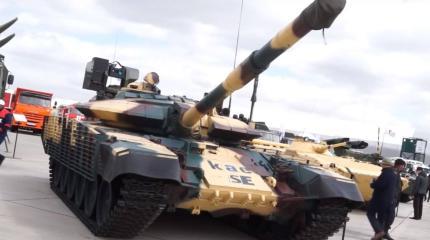 Модернизированный Т-72КАЕ представили в Казахстане