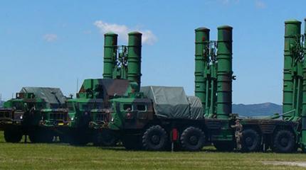 Военные получат новые машины для перевозки С-300 и С-400 Военные получат новые машины для перевозки С-300 и С-400