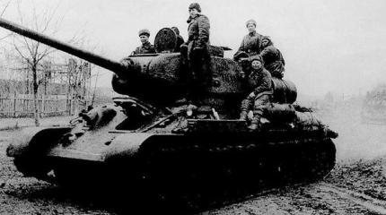Две недели круговой обороны в застрявшем в болоте Т-34 Две недели круговой обороны в застрявшем в болоте Т-34