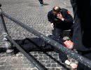 Присяга со стрельбой: мужчина в костюме обстрелял карабинеров у дома правительства Италии Присяга со стрельбой: мужчина в костюме обстрелял карабинеров у дома правительства Италии