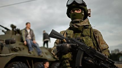 Спецслужбы РФ обезвредили условных террористов на мосту в Крым Спецслужбы РФ обезвредили условных террористов на мосту в Крым