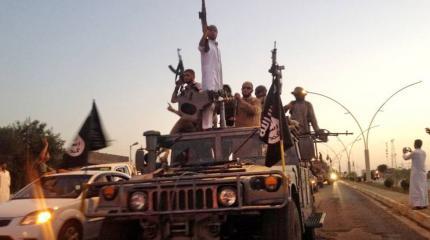 Боевики ИГ в Ливии обезглавливают мирных жителей за "колдовство" Боевики ИГ в Ливии обезглавливают мирных жителей за "колдовство"
