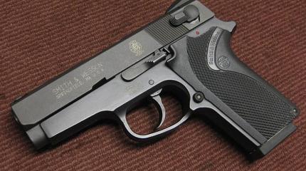 Компактный пистолет  для скрытого ношения Smith & Wesson Model 908