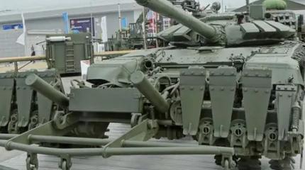 В танке – по минному полю