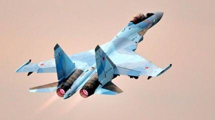 «Он превратил F-35 в красивую жестянку»: Су-35 в небе Стамбула удивил турок