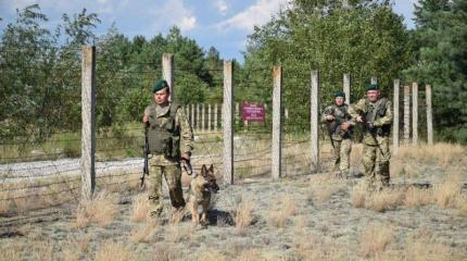 Украинского генерала рассмешила стена на границе против русских танков