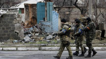 Тяжелая техника на Украине снова используется в боях Тяжелая техника на Украине снова используется в боях