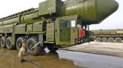 Россия догнала США по общему количеству носителей стратегического ядерного оружия