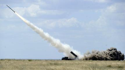 Шоу для юного зрителя: Украинские ракеты «Ольха» и «Гром-2» Шоу для юного зрителя: Украинские ракеты «Ольха» и «Гром-2»