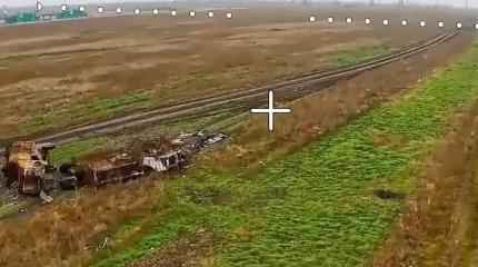 Гигантское кладбище из 45 единиц боевой техники ВСУ показали на видео