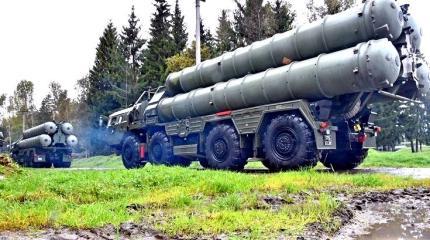 С-400 «Триумф» закрыл небо над Крымом