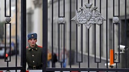 В результате реорганизации "Оборонсервиса", Минобороны сэкономит около 60 млрд рублей В результате реорганизации "Оборонсервиса", Минобороны сэкономит около 60 млрд рублей