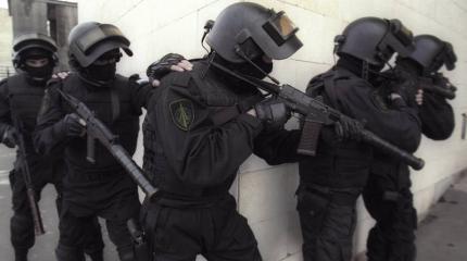 «Альфа»: первые против терроризма «Альфа»: первые против терроризма