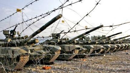 Порошенко провоцирует ополчение на взятие Мариуполя Порошенко провоцирует ополчение на взятие Мариуполя