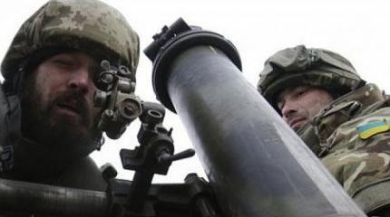 Украина подтягивает к линии фронта новые силы и технику Украина подтягивает к линии фронта новые силы и технику