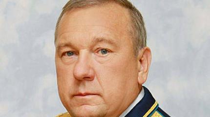 Шаманов: Десантируемый колесный автомобиль для ВДВ создадут во второй половине года Шаманов: Десантируемый колесный автомобиль для ВДВ создадут во второй половине года