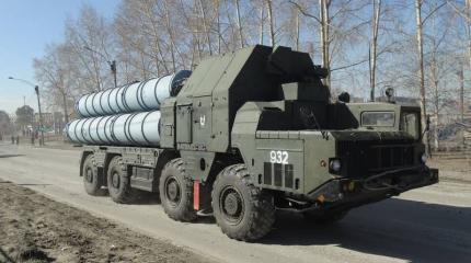 Репетиция Парада Победы в Екатеринбурге. С-300ПС Репетиция Парада Победы в Екатеринбурге. С-300ПС
