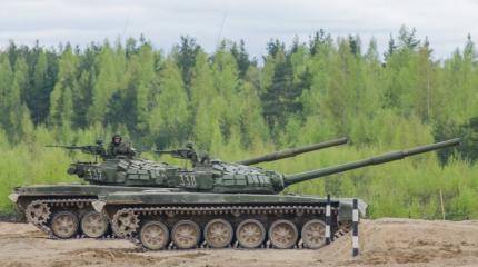 Уральский танковый батальон получит 30 единиц Т-72 Уральский танковый батальон получит 30 единиц Т-72