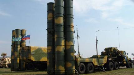 Поставки систем С-300 в Иран начнутся в январе 2016 года Поставки систем С-300 в Иран начнутся в январе 2016 года