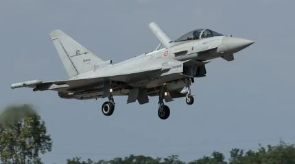 На авиабазе в Кувейте Иран уничтожил и повредил 5 истребителей Eurofighter