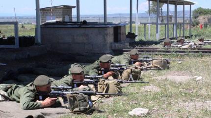 Российские снайперы проведут "дуэли" в горах Армении Российские снайперы проведут "дуэли" в горах Армении