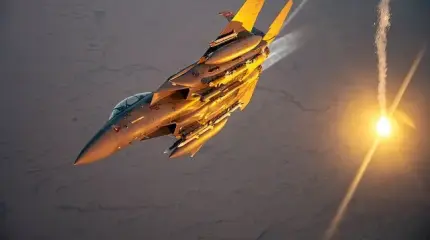 Пилот сбитого F-15E США сообщил о столкновении с роем дронов в виде "медузы