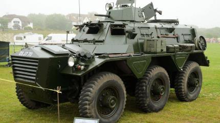 Грозный и смешной. Британский колёсный бронетранспортёр Saracen FV603 Грозный и смешной. Британский колёсный бронетранспортёр Saracen FV603