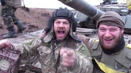 Неоднозначная реакция украинцев на решительный поступок бойцов ВСУ Неоднозначная реакция украинцев на решительный поступок бойцов ВСУ