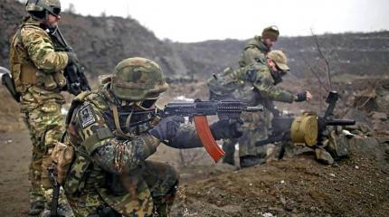 Украинская армия несет крупные потери и теряет Дебальцево Украинская армия несет крупные потери и теряет Дебальцево