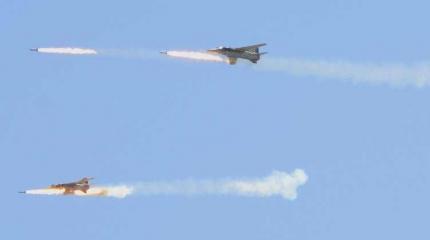 Сирийские ВВС нанесли удары по базам террористов у границы с Ираком Сирийские ВВС нанесли удары по базам террористов у границы с Ираком