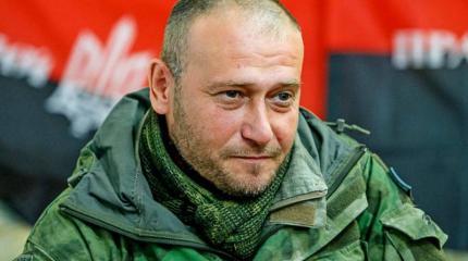 Каратели Яроша идут на смену армии Каратели Яроша идут на смену армии