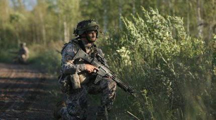 Города Латвии оккупировали «зеленые человечки» Города Латвии оккупировали «зеленые человечки»