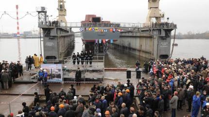 Судно обеспечения ледового класса «Эльбрус» для ВМФ спустят на воду в Петербурге Судно обеспечения ледового класса «Эльбрус» для ВМФ спустят на воду в Петербурге