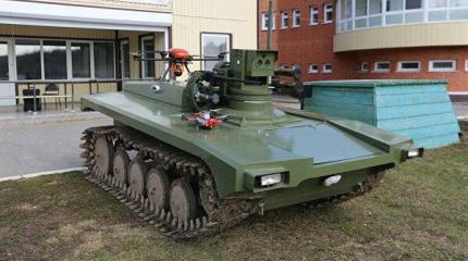 В России провели автономные ходовые испытания боевого робота В России провели автономные ходовые испытания боевого робота