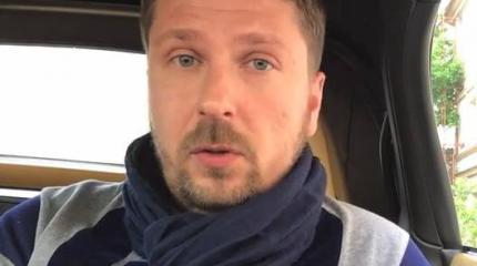Анатолий Шарий: как украинские СМИ над своим мертвым солдатом издевались Анатолий Шарий: как украинские СМИ над своим мертвым солдатом издевались