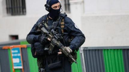 Вооруженные грабители ворвались в МакДоналдс, в котором обедали спецназовцы Вооруженные грабители ворвались в МакДоналдс, в котором обедали спецназовцы