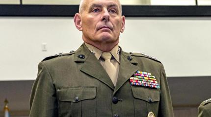 Трамп делает ставку на морпехов Трамп делает ставку на морпехов