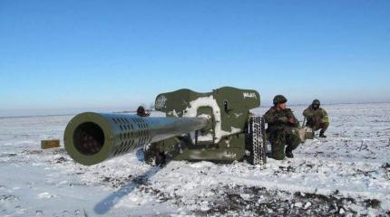 На Артемовской трассе ополченцы разбили колонну ВСУ и сделали блокпост На Артемовской трассе ополченцы разбили колонну ВСУ и сделали блокпост